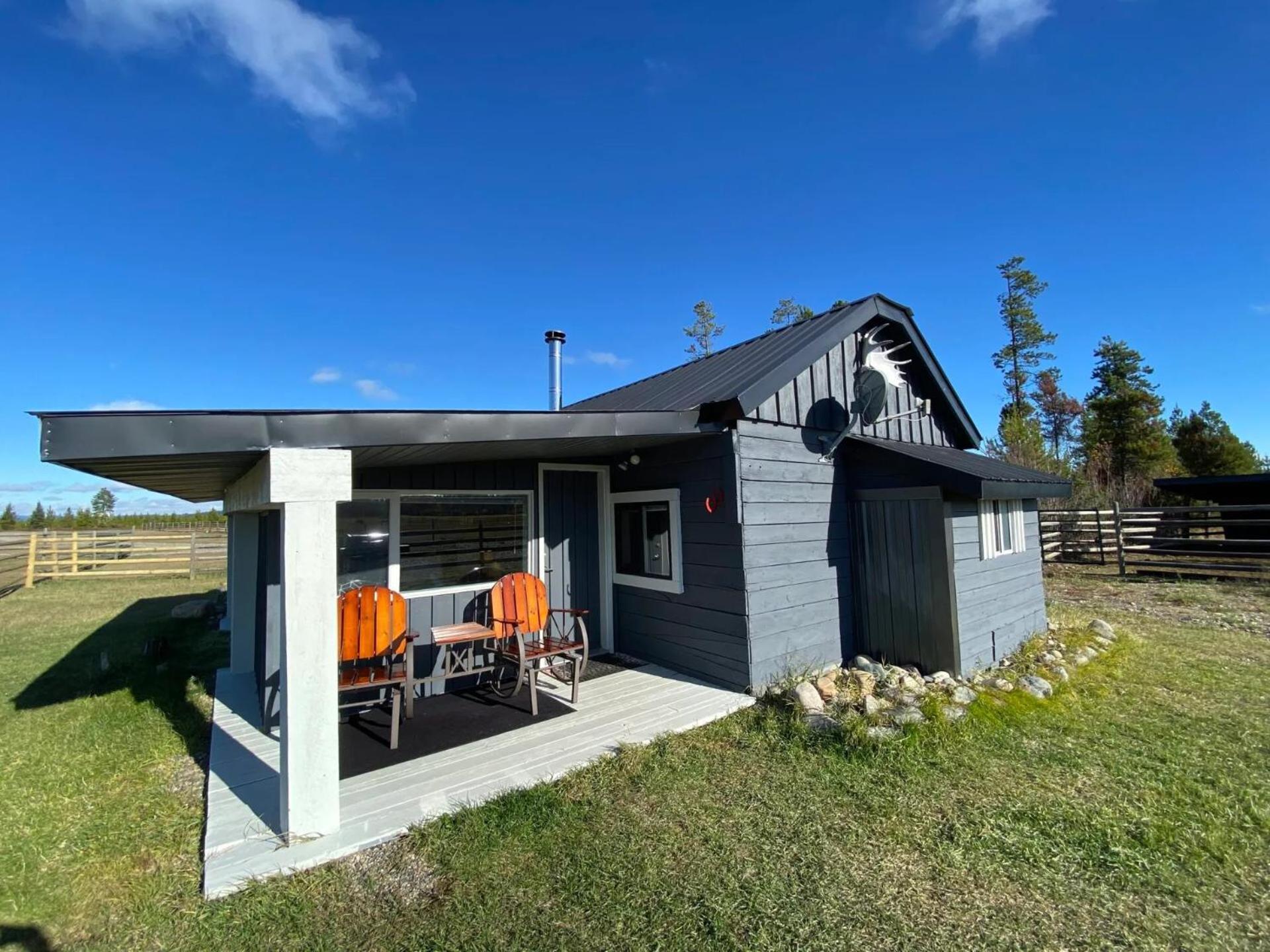 Woodhouse Cottages And Ranch Prince George Exterior photo