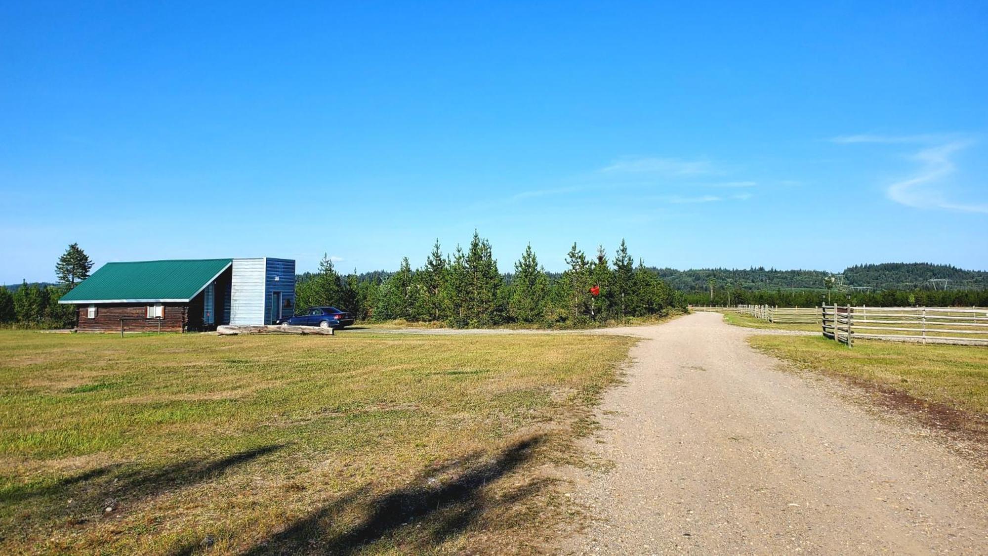 Woodhouse Cottages And Ranch Prince George Exterior photo